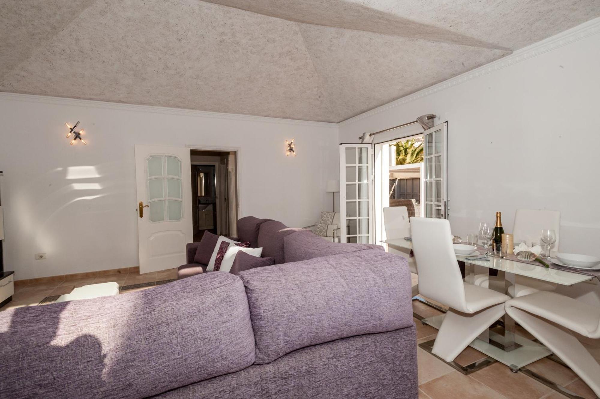 Villa Vanesa Luxury Private Villa With A Heated Pool, 4 Bedrooms And 4 Bathrooms Costa Adeje  Luaran gambar