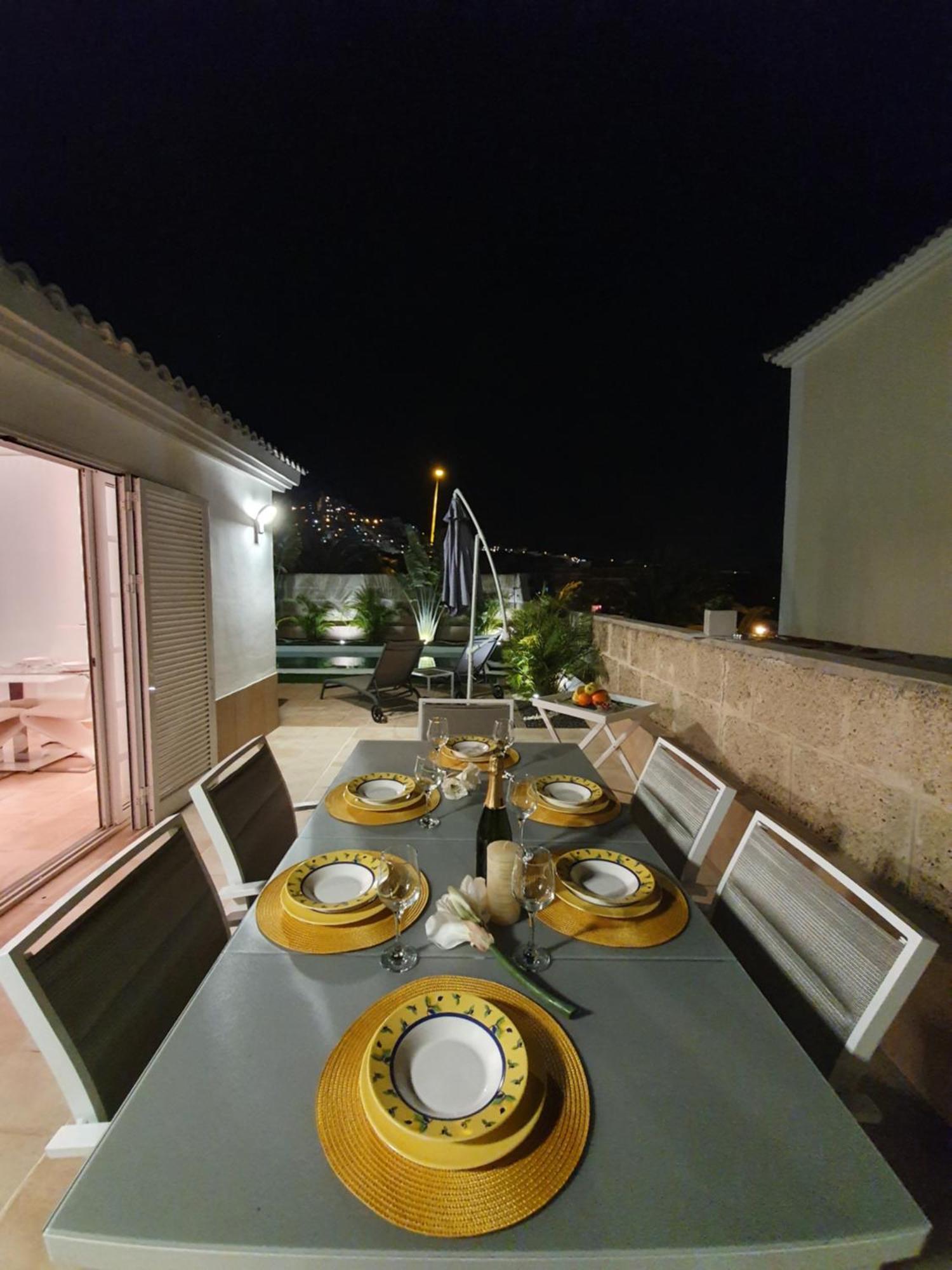 Villa Vanesa Luxury Private Villa With A Heated Pool, 4 Bedrooms And 4 Bathrooms Costa Adeje  Luaran gambar