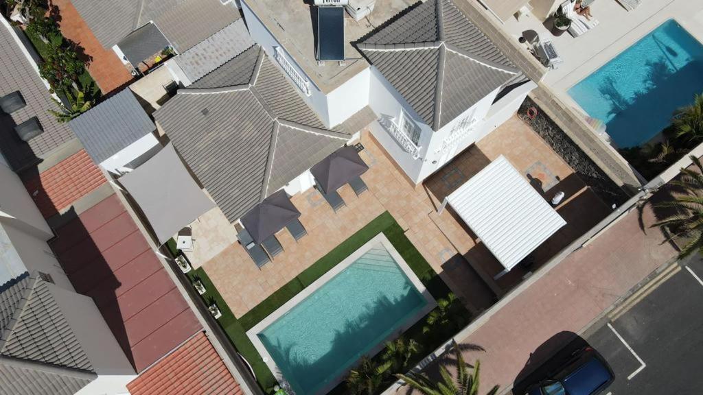 Villa Vanesa Luxury Private Villa With A Heated Pool, 4 Bedrooms And 4 Bathrooms Costa Adeje  Luaran gambar