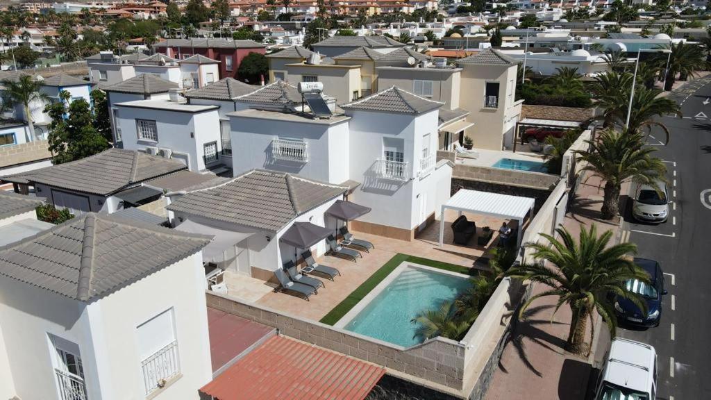 Villa Vanesa Luxury Private Villa With A Heated Pool, 4 Bedrooms And 4 Bathrooms Costa Adeje  Luaran gambar