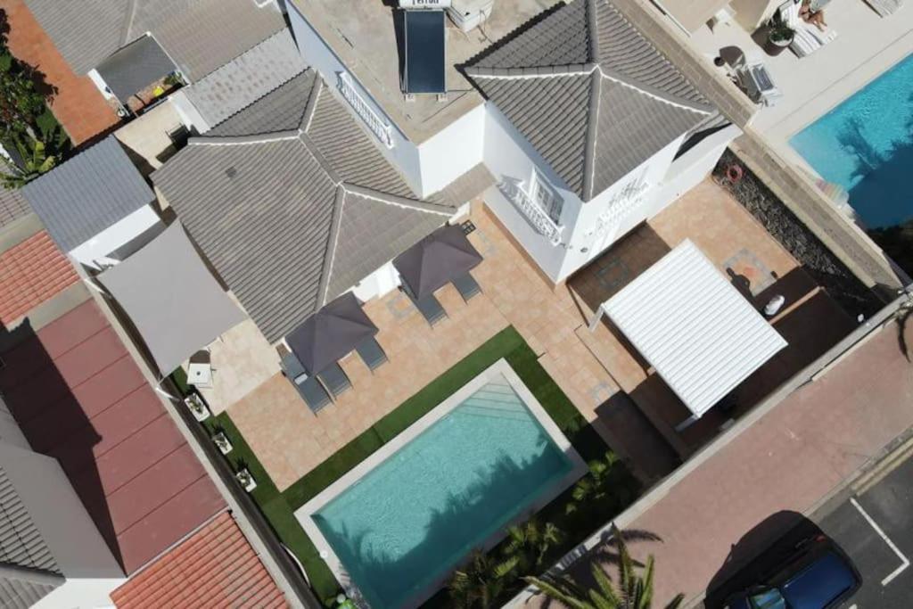 Villa Vanesa Luxury Private Villa With A Heated Pool, 4 Bedrooms And 4 Bathrooms Costa Adeje  Luaran gambar