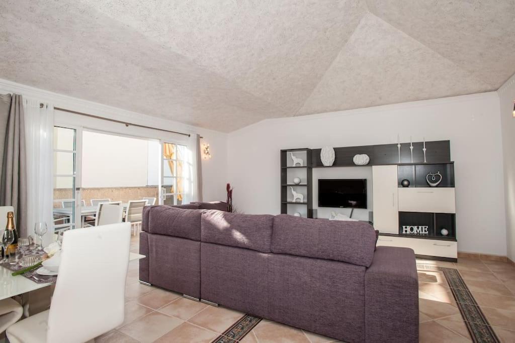 Villa Vanesa Luxury Private Villa With A Heated Pool, 4 Bedrooms And 4 Bathrooms Costa Adeje  Luaran gambar